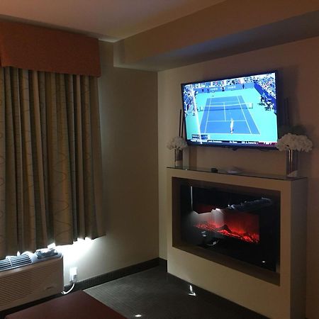 Best Western Plus Service Inn & Suites Lethbridge Exteriör bild