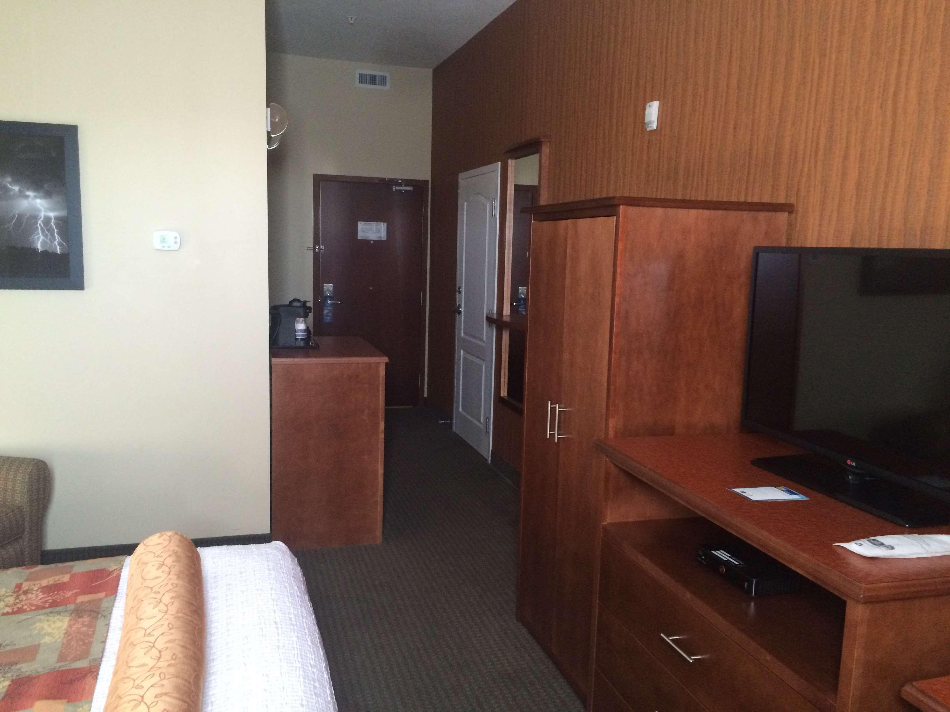 Best Western Plus Service Inn & Suites Lethbridge Exteriör bild